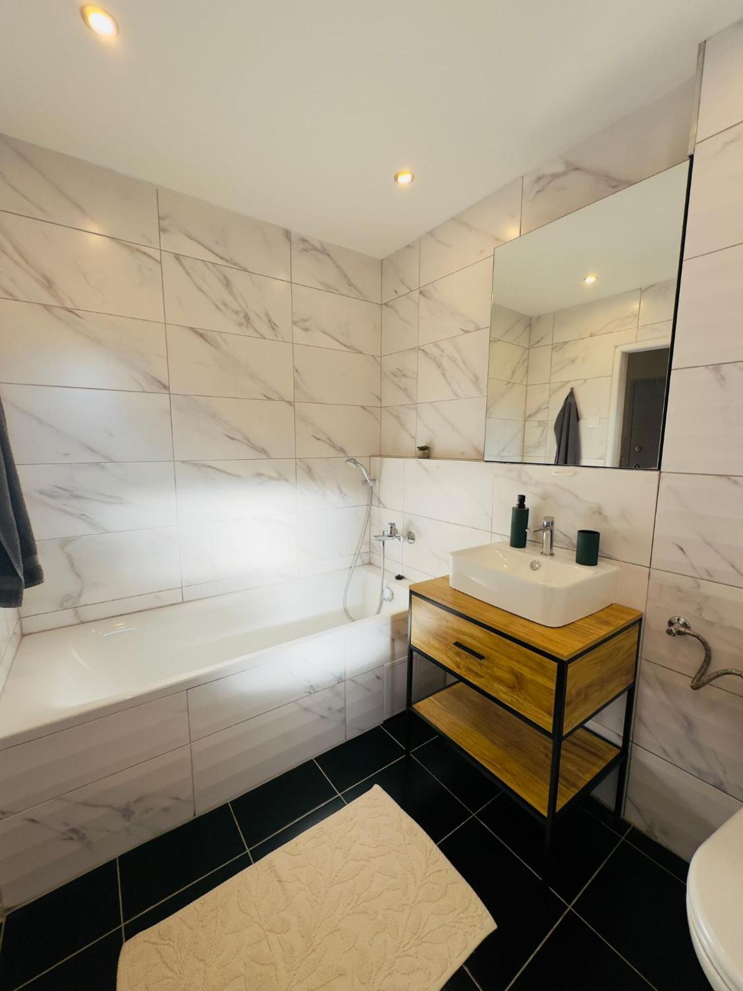 Apartment Yupa Кошице Екстер'єр фото
